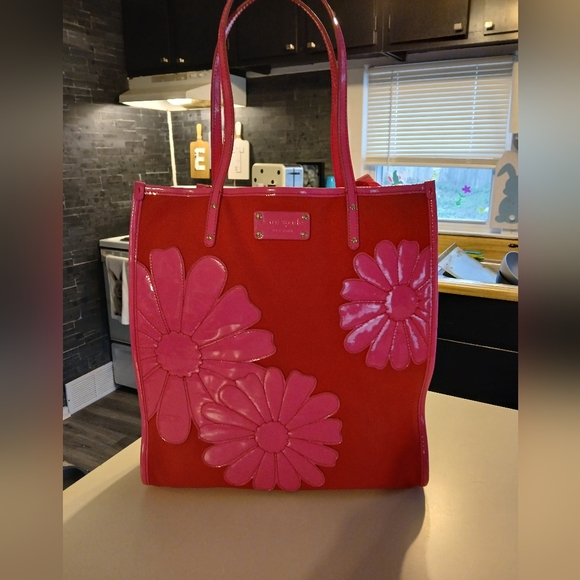 kate spade Handbags - RARE Kate Spade Red/Pink Floral Tote